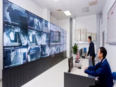 深圳新闻大厦防静电地板监控机房最新改造工程